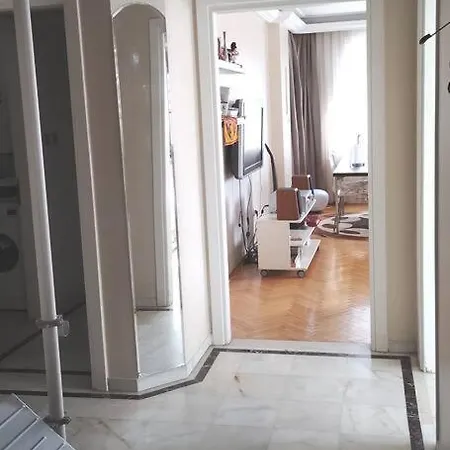 Walk Down 3 Min To One Of The Famous Baghdat Street. Everything U Need Are Here, 5 Min Walking To The Metro, Street Shopping With Global Brands, Countless Restaurants, Cafes, Bas, 10 Min Walking To Sea Side. Great Place To Be! Apartment *